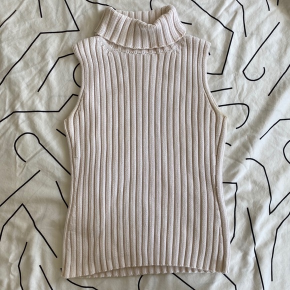 GAP Sweaters - Vintage Gap Sleeveless Turtleneck